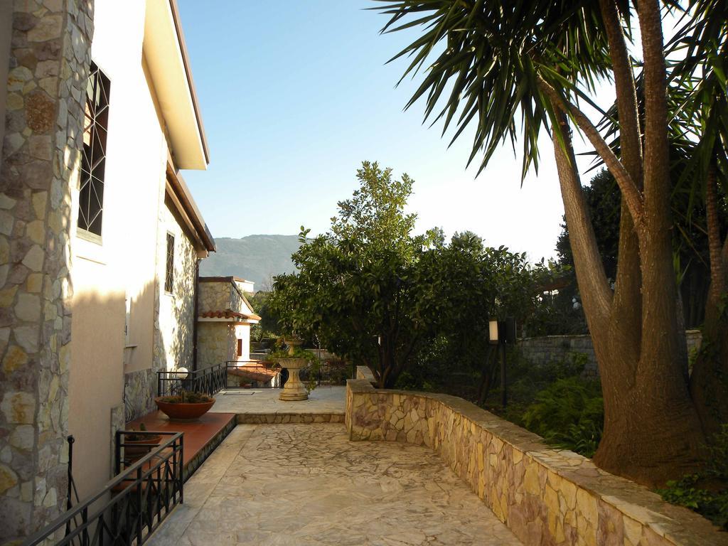 B&B Al Giardino Monreale Extérieur photo
