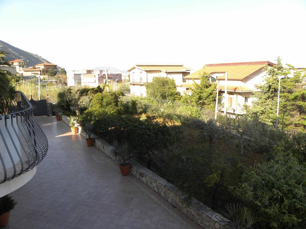 B&B Al Giardino Monreale Extérieur photo